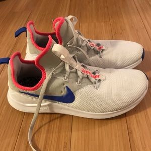 Nike Free TR8